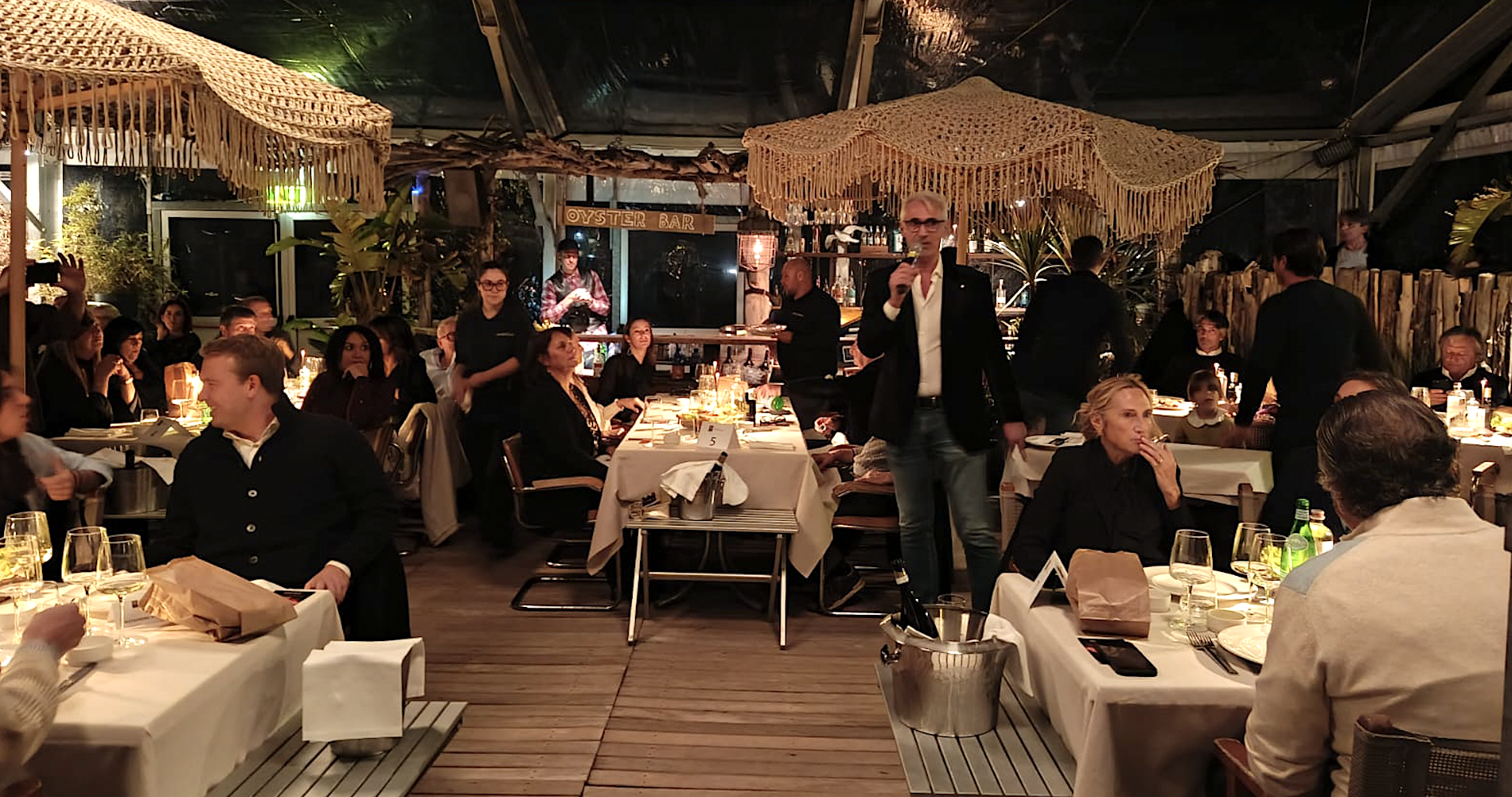 In foto Matteo Raggi durante la cena di beneficenza al Royal Beach di Milano Marittima